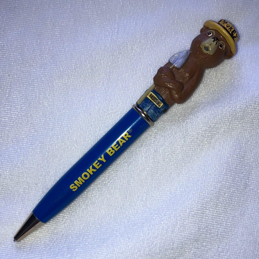 Vintage Smokey Bear PlayPen Pen